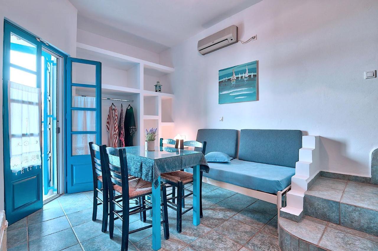 Blue Dolphin Antiparos Villas And Suites Agios Georgios  Eksteriør billede