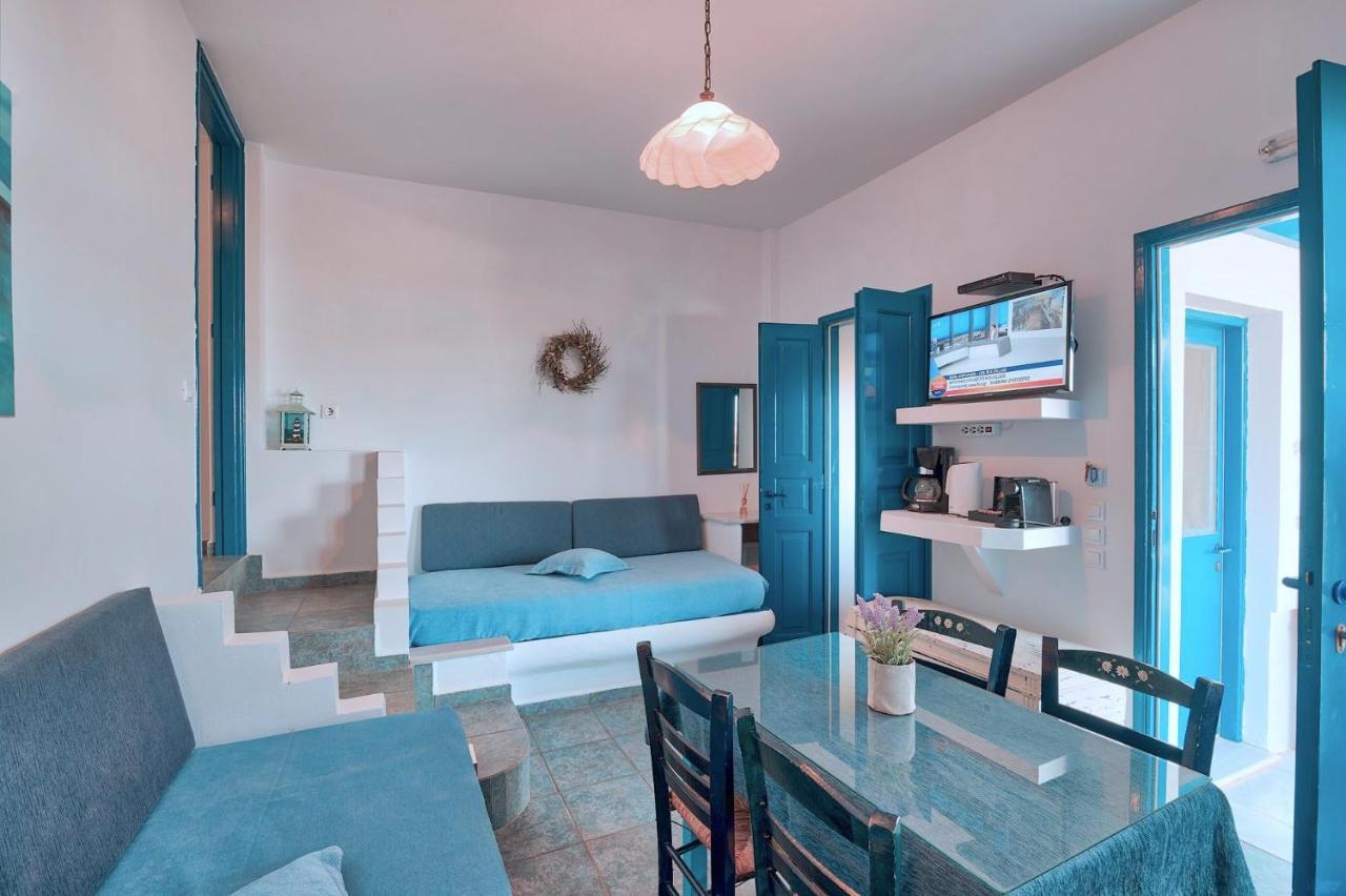 Blue Dolphin Antiparos Villas And Suites Agios Georgios  Eksteriør billede
