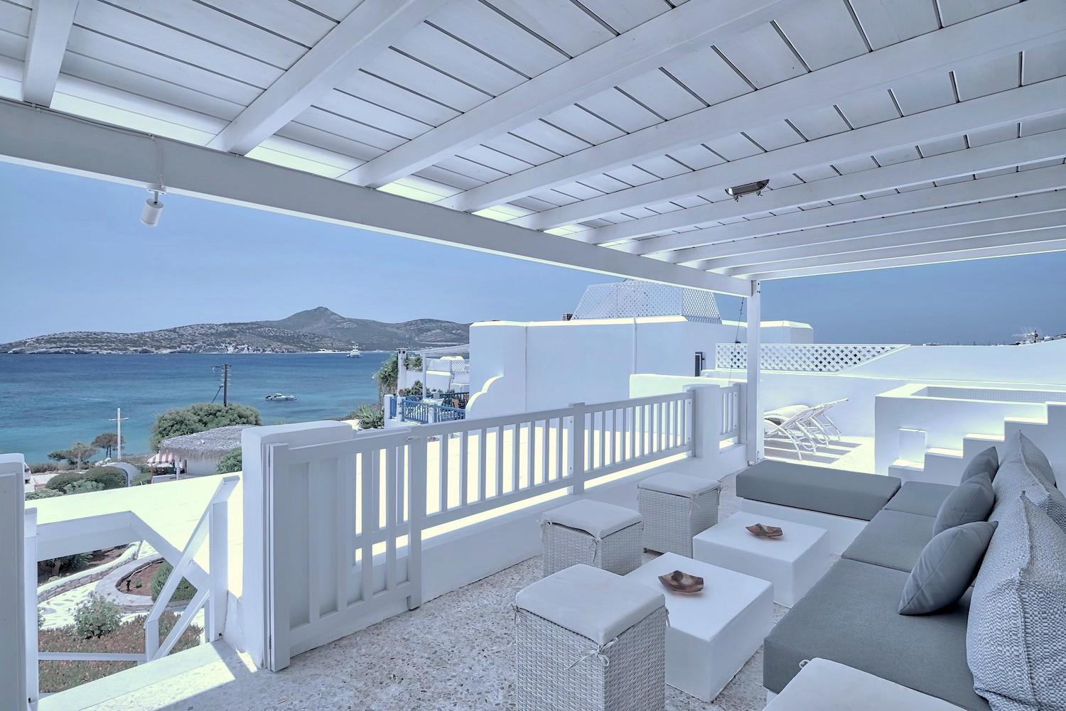 Blue Dolphin Antiparos Villas And Suites Agios Georgios  Eksteriør billede