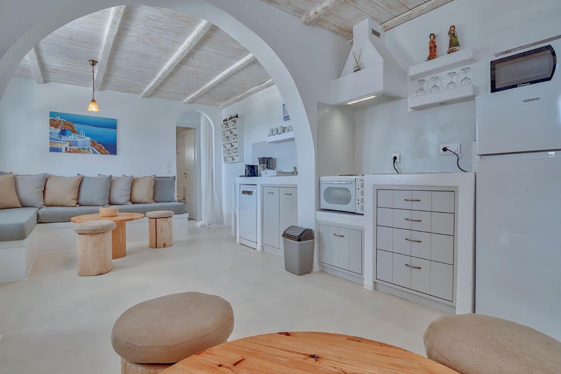Blue Dolphin Antiparos Villas And Suites Agios Georgios  Eksteriør billede