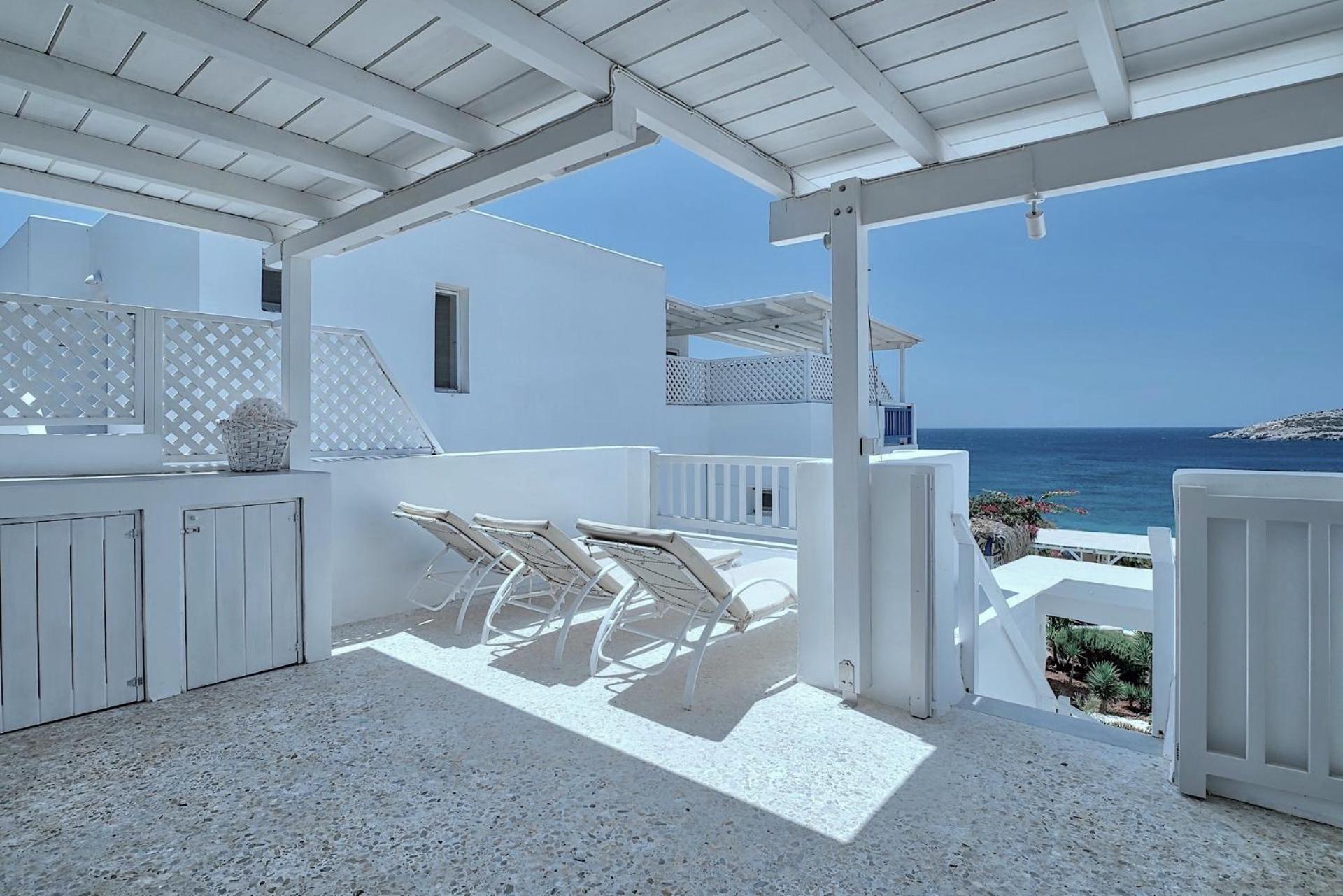 Blue Dolphin Antiparos Villas And Suites Agios Georgios  Eksteriør billede